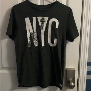 old navy nyc tee shirt